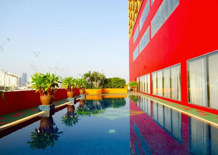 Tongtara Riverview Hotel