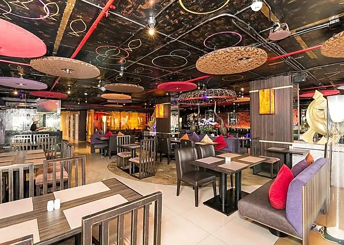 Hotel Tongtara Riverview 4*